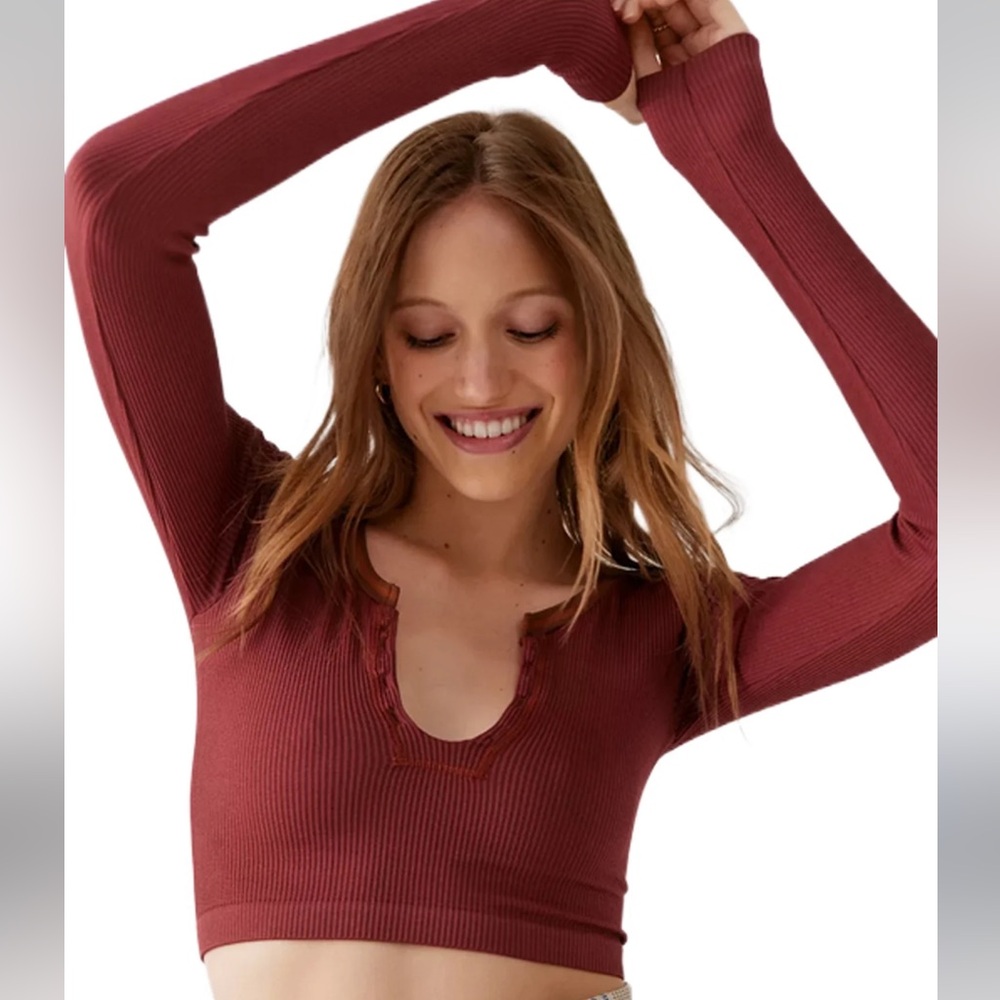Out From Under Go For Gold Seamless Long Sleeve Top